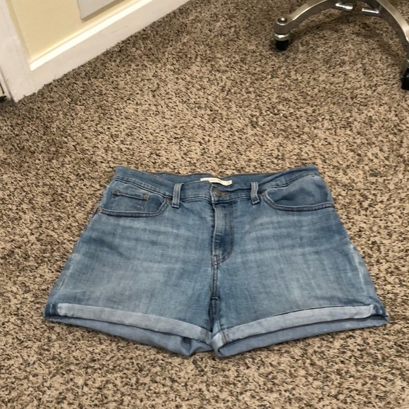 Levi’s Mid Length Shorts Size 31 Blue - Picture 2 of 10